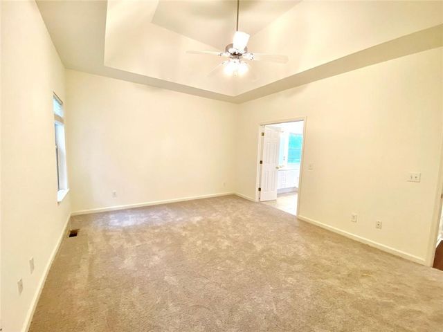 5923 Rosie SE Lane, Mableton, GA 30126