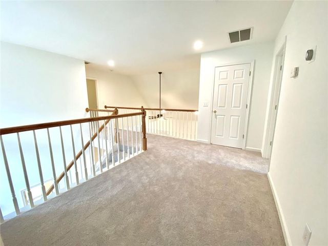 5923 Rosie SE Lane, Mableton, GA 30126