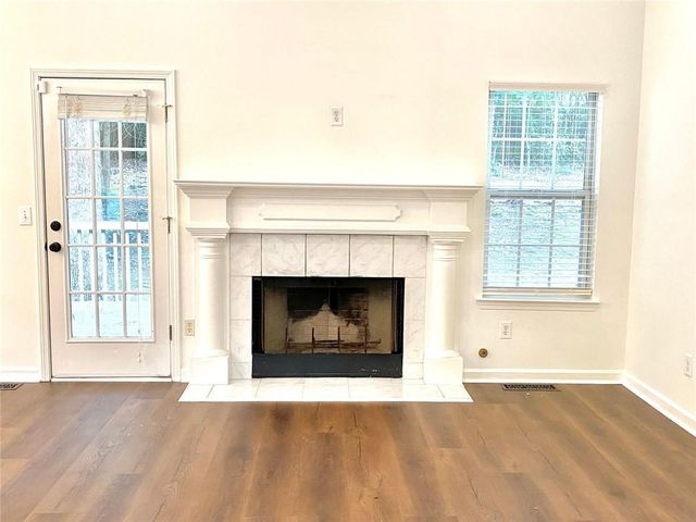 5923 Rosie SE Lane, Mableton, GA 30126