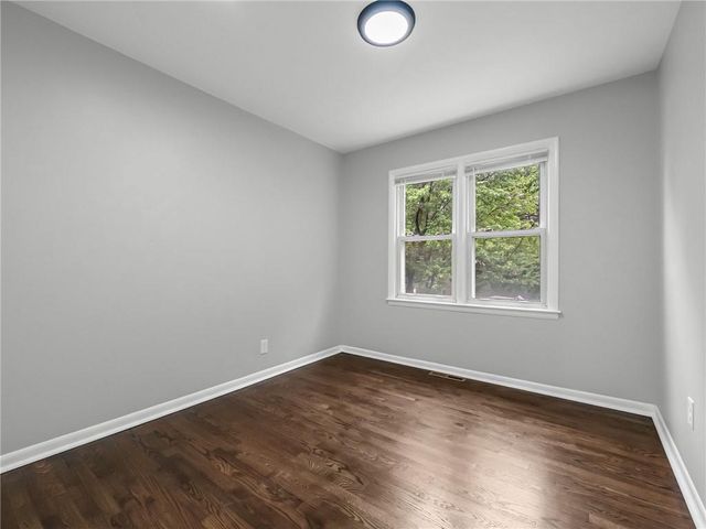 3604 N Pleasant Street, Independence, MO 64050