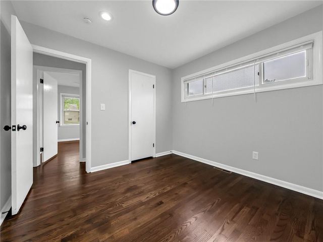 3604 N Pleasant Street, Independence, MO 64050