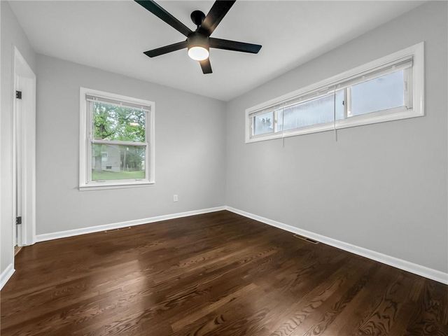 3604 N Pleasant Street, Independence, MO 64050