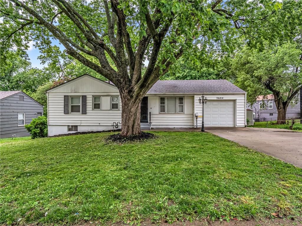 3604 N Pleasant Street, Independence, MO 64050