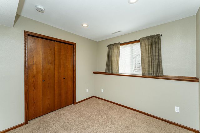 5301 Castleview Drive NW, Rochester, MN 55901