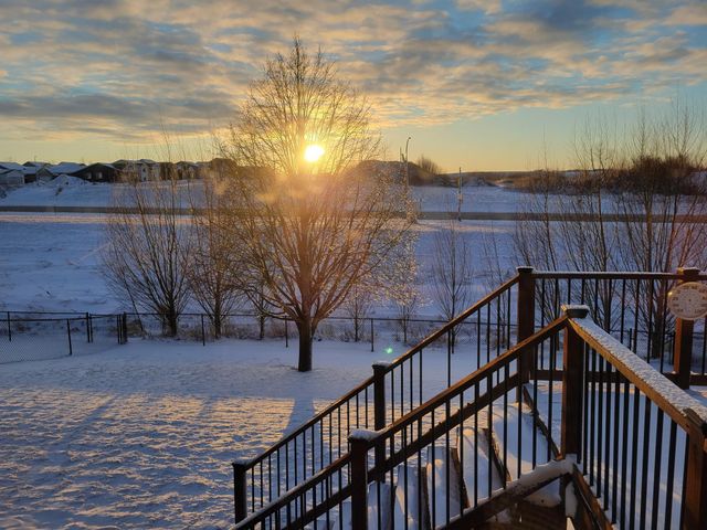 5301 Castleview Drive NW, Rochester, MN 55901