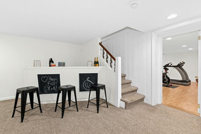 33 Hickory Lane, Ridgefield, CT 06877