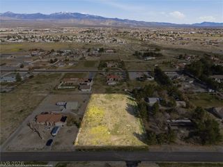 1461 Silver Peak Avenue, Pahrump, NV 89048