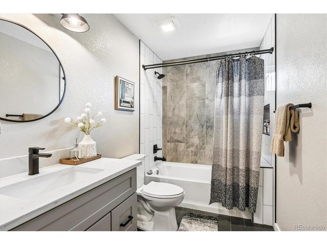 6918 Hill Ct, Parker, CO 80134