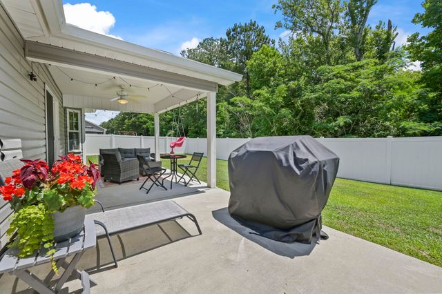 3528 Merganser Dr., Conway, SC 29527