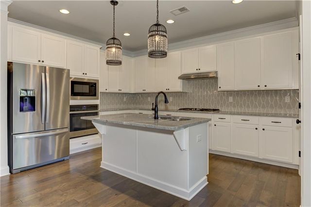132 Brayden Park Drive, Canton, GA 30115