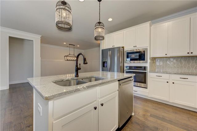 132 Brayden Park Drive, Canton, GA 30115