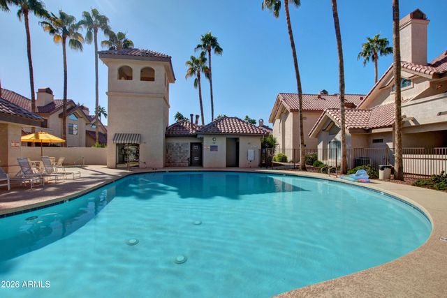 2801 N LITCHFIELD Road 17, Goodyear, AZ 85395