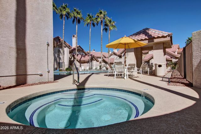 2801 N LITCHFIELD Road 17, Goodyear, AZ 85395