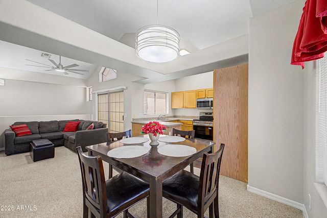 2801 N LITCHFIELD Road 17, Goodyear, AZ 85395