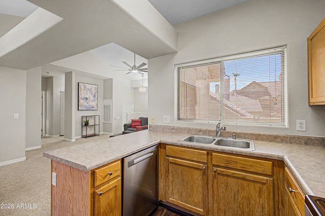 2801 N LITCHFIELD Road 17, Goodyear, AZ 85395