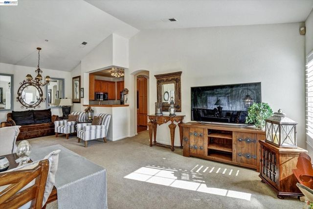 5658 5658 Belleza Drive, Pleasanton, CA 94588