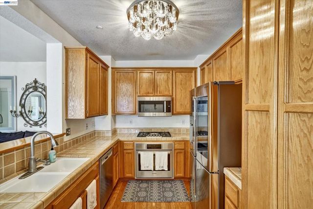 5658 5658 Belleza Drive, Pleasanton, CA 94588