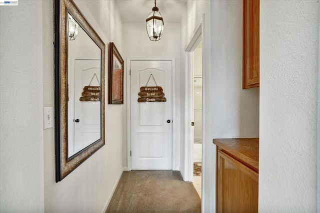 5658 5658 Belleza Drive, Pleasanton, CA 94588