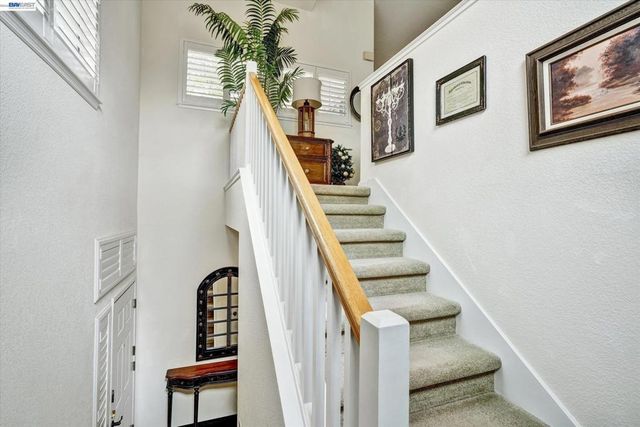 5658 5658 Belleza Drive, Pleasanton, CA 94588