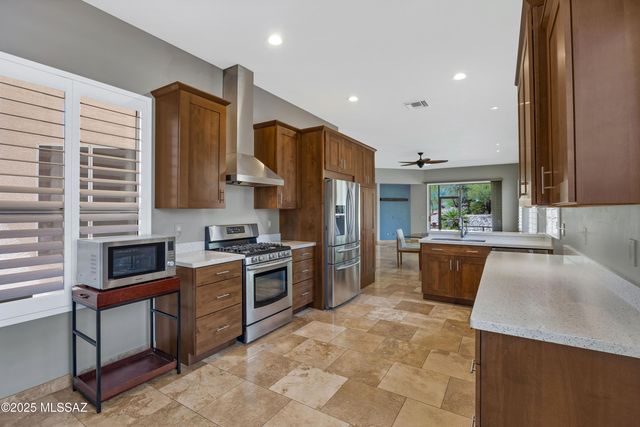 39038 S Casual Drive, Saddlebrooke, AZ 85739