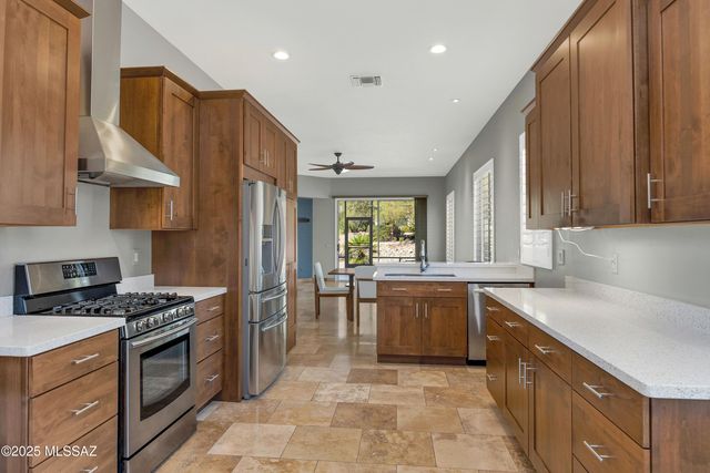 39038 S Casual Drive, Saddlebrooke, AZ 85739