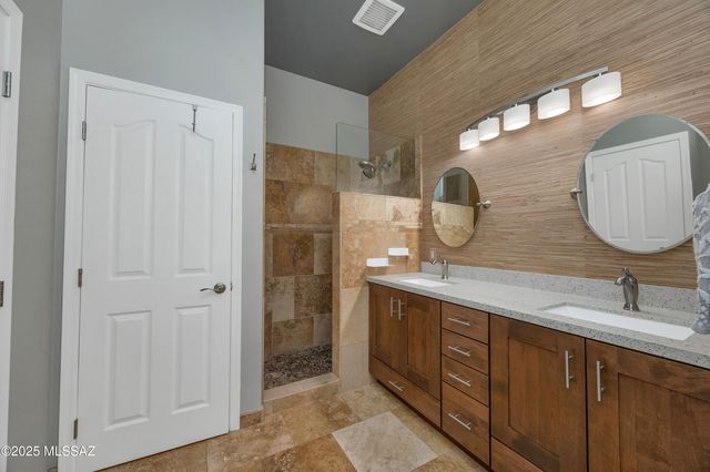 39038 S Casual Drive, Saddlebrooke, AZ 85739