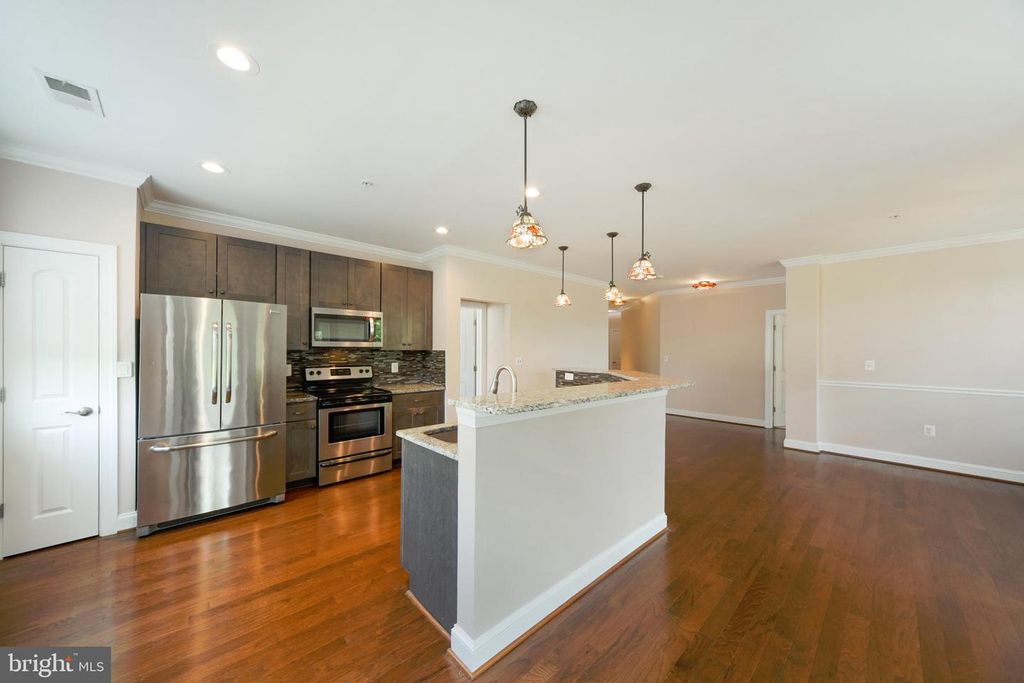 Image 14 of property listing at 901 MACPHAIL WOODS XING #3D, Bel Air, MD 21015