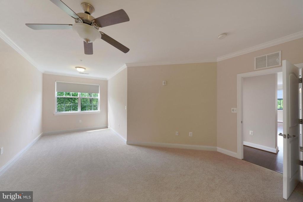 Image 18 of property listing at 901 MACPHAIL WOODS XING #3D, Bel Air, MD 21015