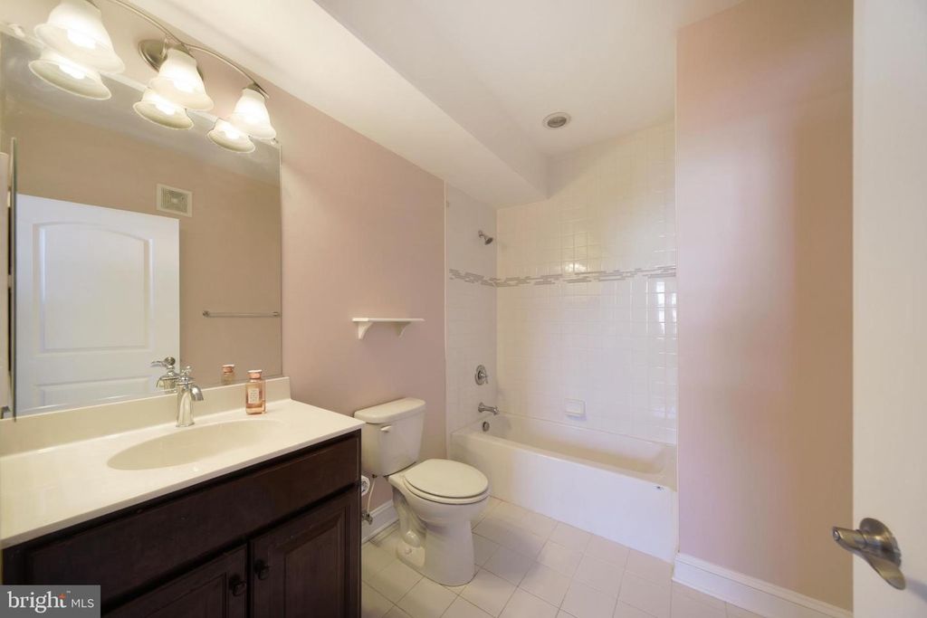 Image 26 of property listing at 901 MACPHAIL WOODS XING #3D, Bel Air, MD 21015