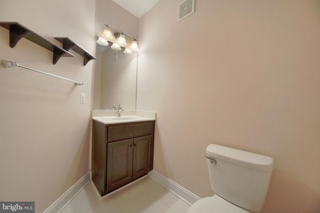 Image 27 of property listing at 901 MACPHAIL WOODS XING #3D, Bel Air, MD 21015