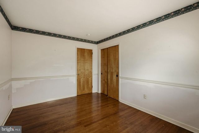 632 E FARMERSVILLE RD, New Holland, PA 17557