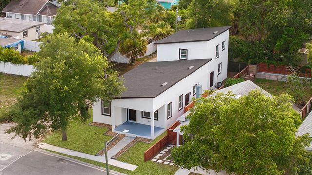 1421 35TH STREET S, St Petersburg, FL 33711