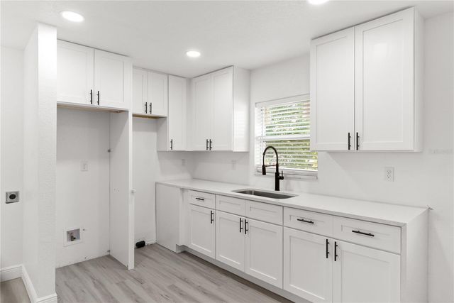 1421 35TH STREET S, St Petersburg, FL 33711