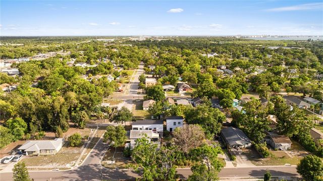 1421 35TH STREET S, St Petersburg, FL 33711