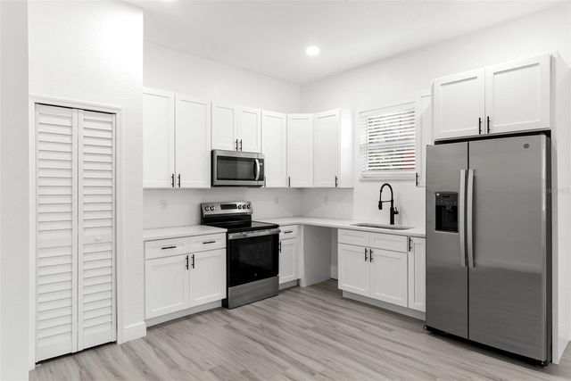 1421 35TH STREET S, St Petersburg, FL 33711