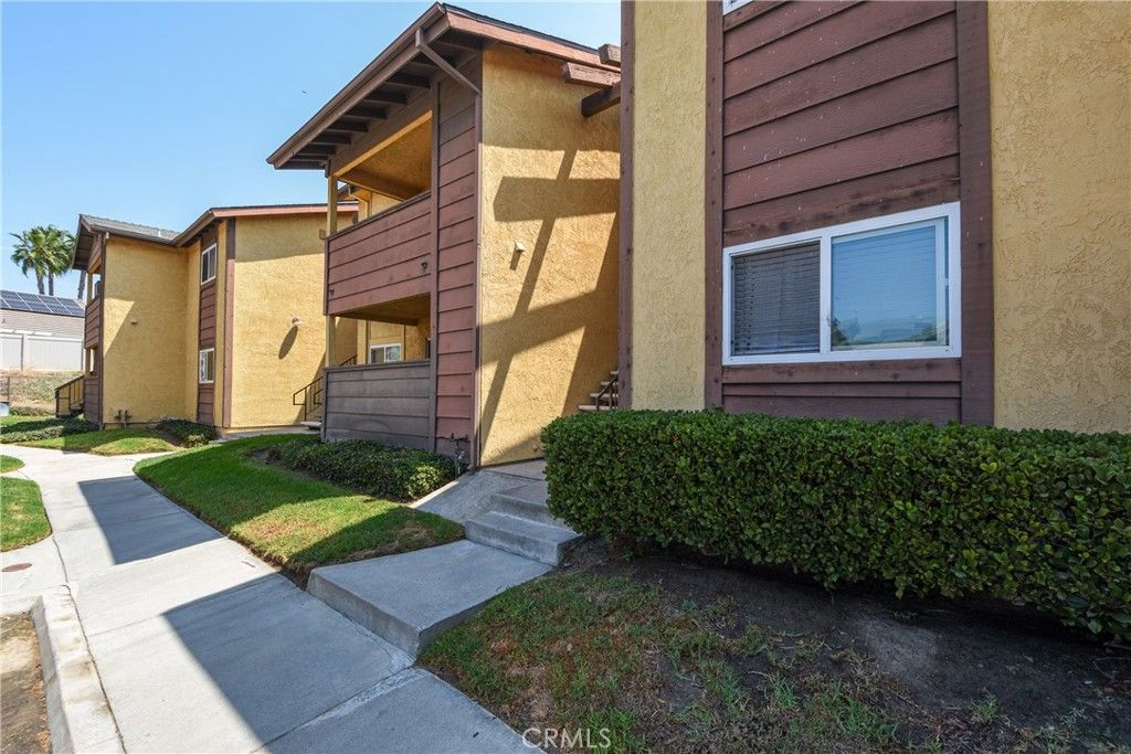 530 Calle Montecito, Oceanside, CA 92057 — exterior