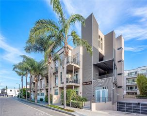 13320 Beach Avenue 202, Marina Del Rey, CA 90292