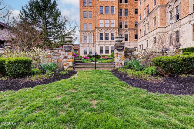 2140 Bonnycastle Ave 3E, Louisville, KY 40205
