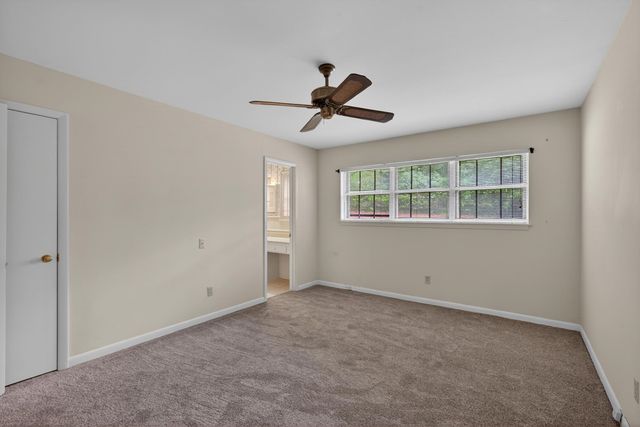 2102 Hughey Dr., Longview, TX 75601