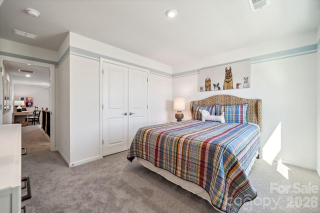 4232 Vista Pine Drive, Charlotte, NC 28215