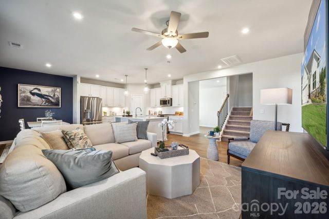 4232 Vista Pine Drive, Charlotte, NC 28215