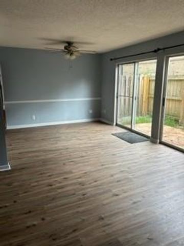 6701 Dickens Ferry Road 111, Mobile, AL 36608