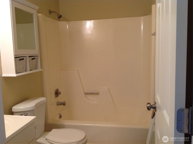17620 17622 30th Avenue Ct E, Tacoma, WA 98387