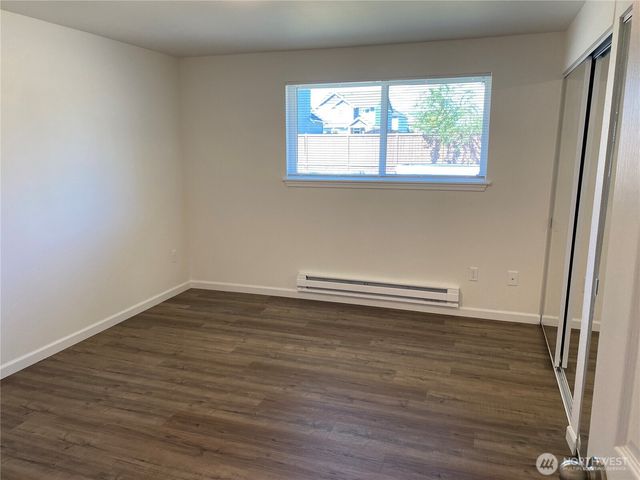 17620 17622 30th Avenue Ct E, Tacoma, WA 98387
