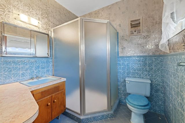 4601 Royal Palm Ave, Miami Beach, FL 33140