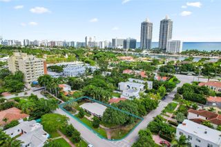 4601 Royal Palm Ave, Miami Beach, FL 33140