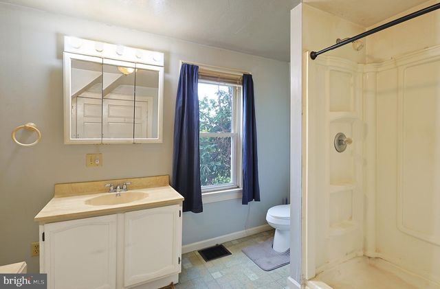 715 CHARLES STREET, Romney, WV 26757