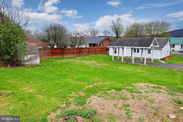 715 CHARLES STREET, Romney, WV 26757