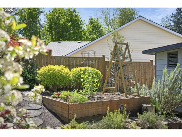 7632 Se 108TH Ct, Portland, OR 97266