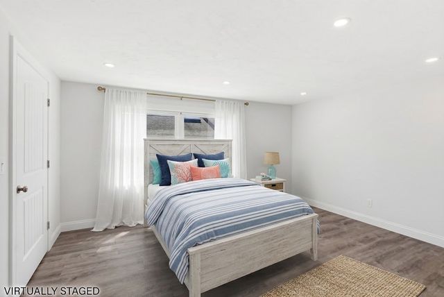 66 Pine Valley Dr 66 aka 27A, Falmouth, MA 02540
